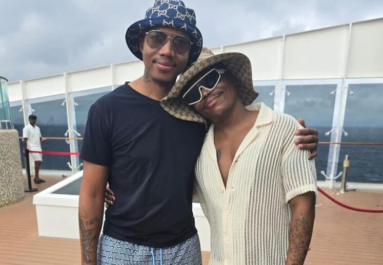 Somizi Mhlongo hints at a new romance but fans caution him against rushing  in - DFA